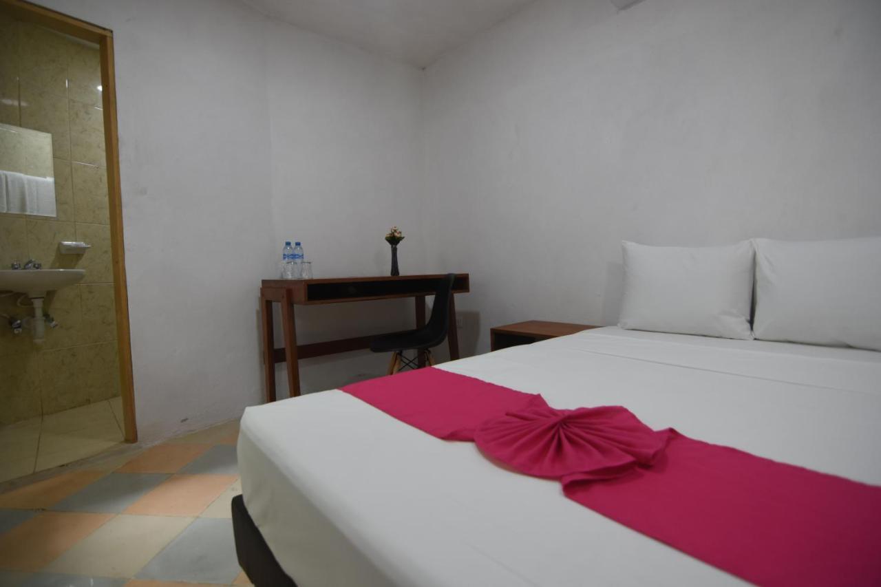 Merida 62 Hostel Bagian luar foto